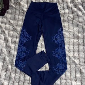 Aerie play leggings
